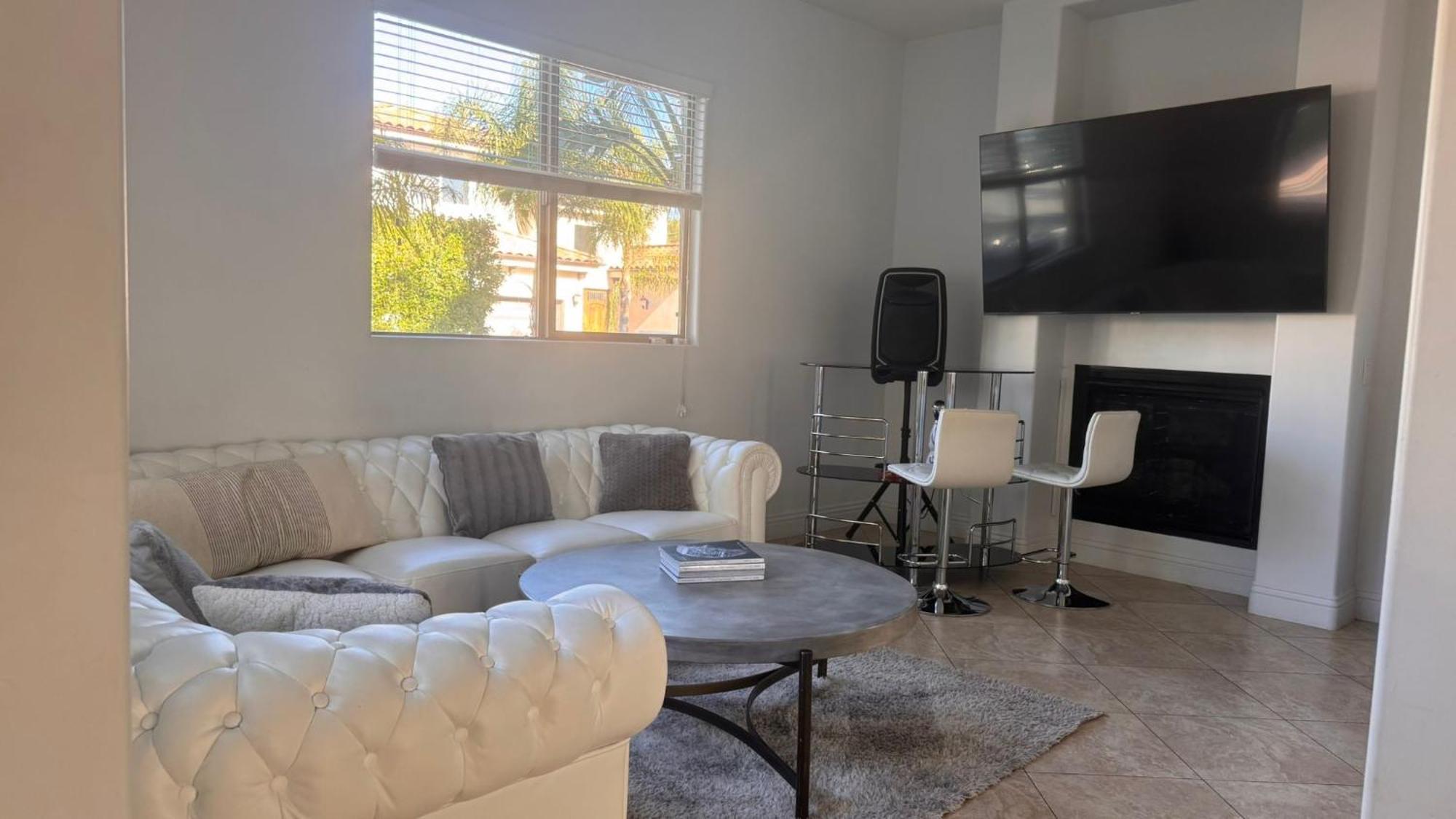 La Dream Gem - Beautiful Home With Spa Los Angeles Kültér fotó